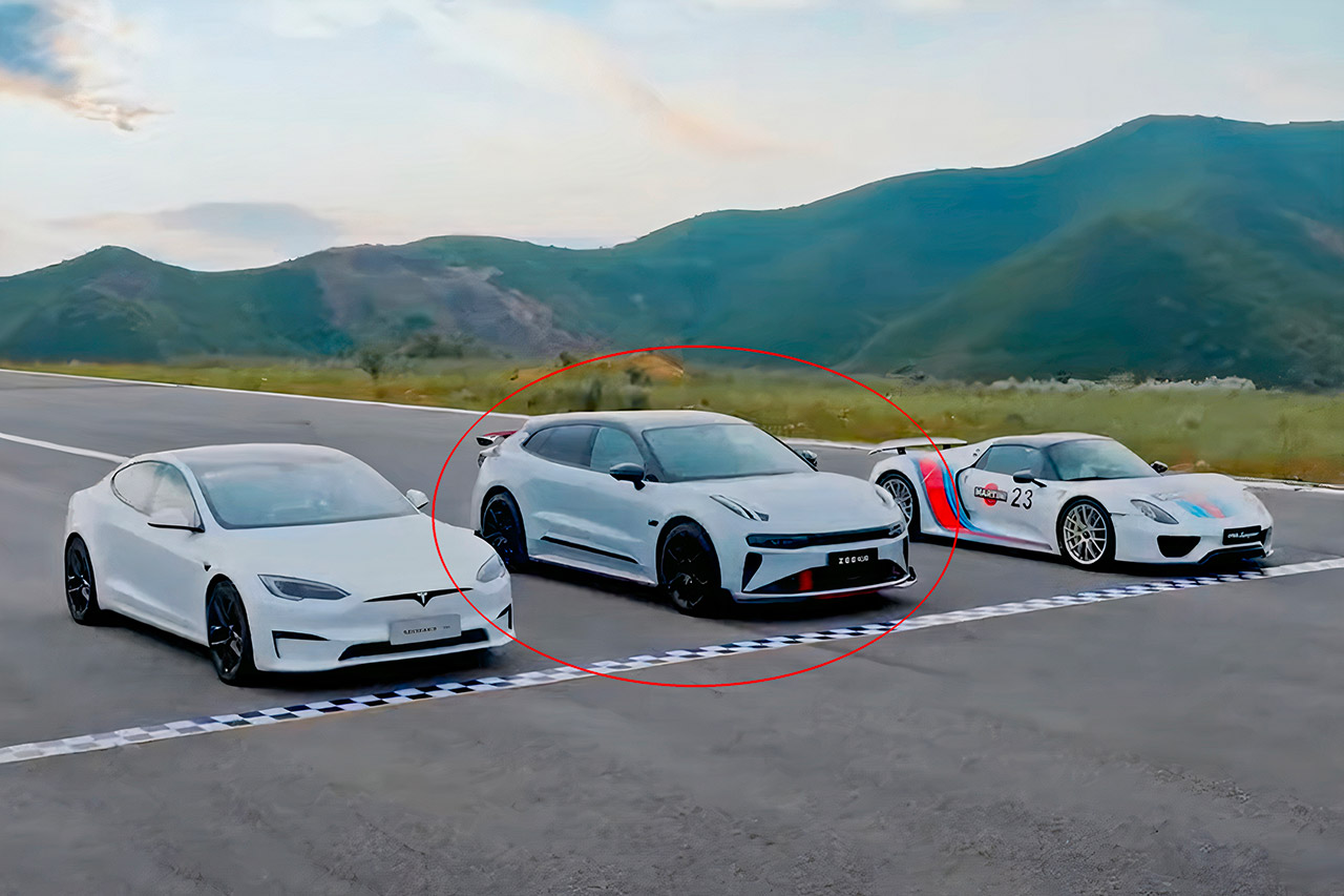 Zeekr 001 FR Four Electric Motors Shooting Brake