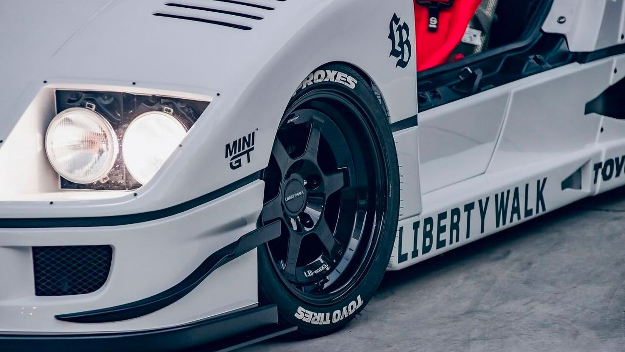 Liberty Walk LB40 Mazda Autozam AZ-1 Body Kit
