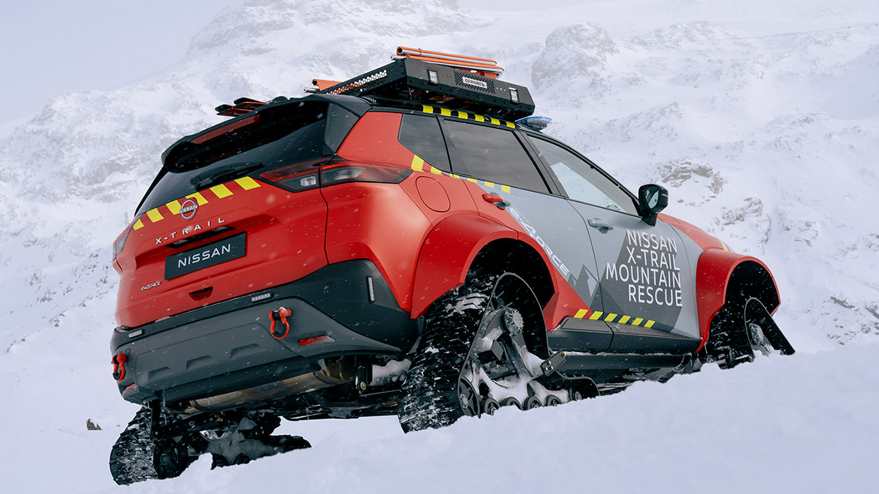 Nissan X-Trail Mountain Rescue