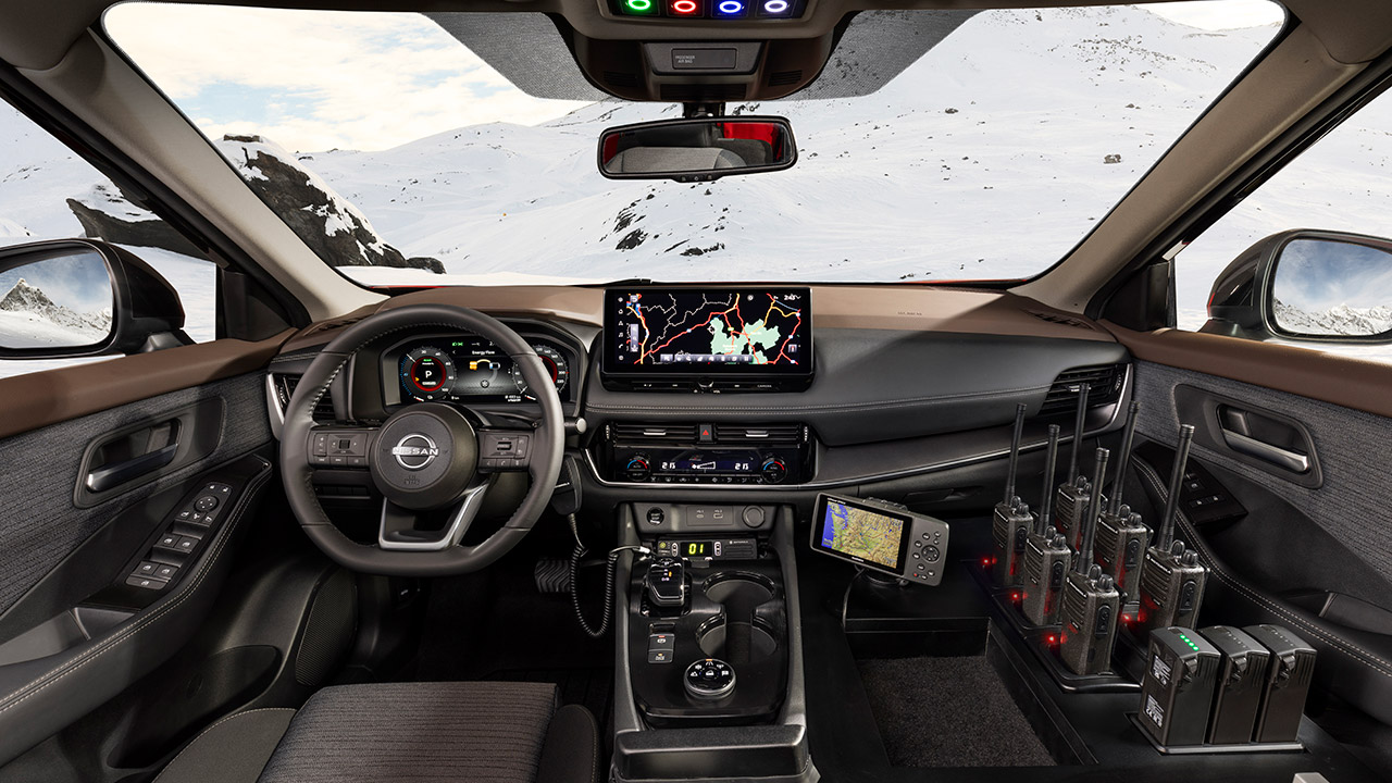 Nissan X-Trail Mountain Rescue