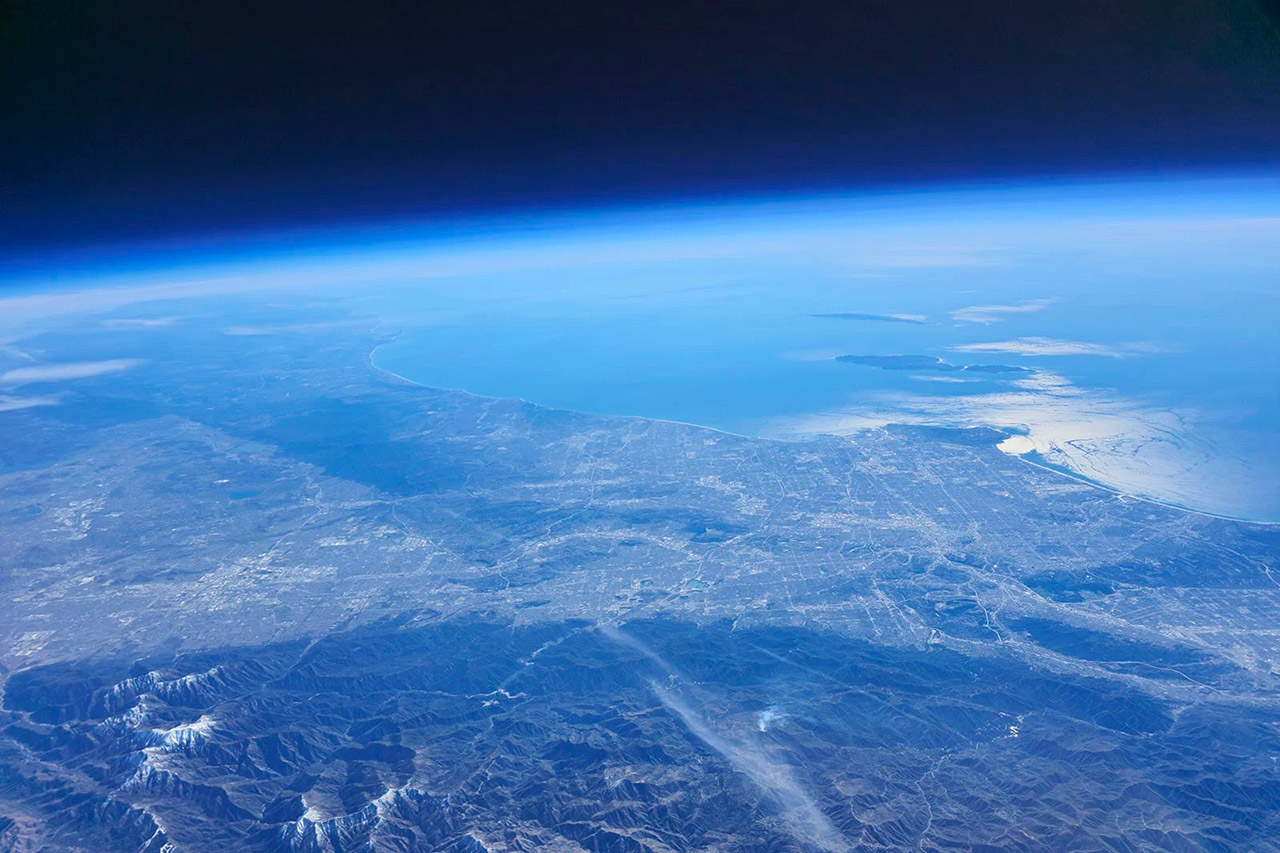 Samsung Galaxy S24 Ultra Earth from Space