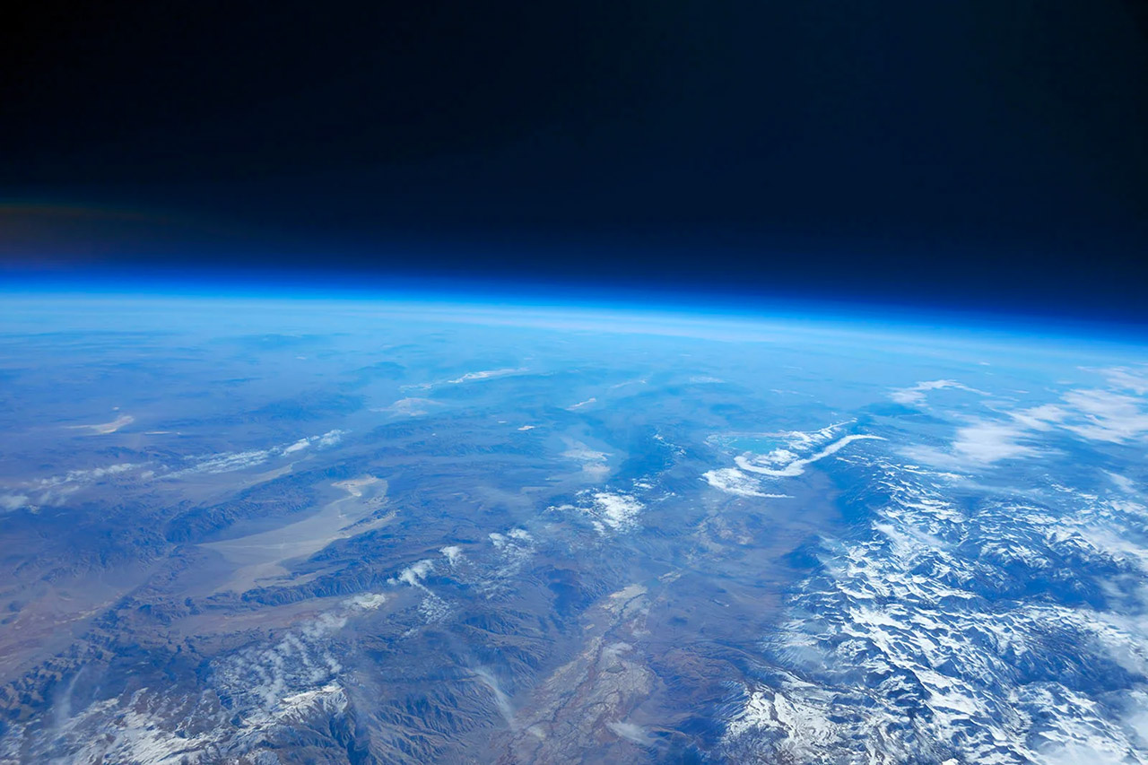 Samsung Galaxy S24 Ultra Earth from Space