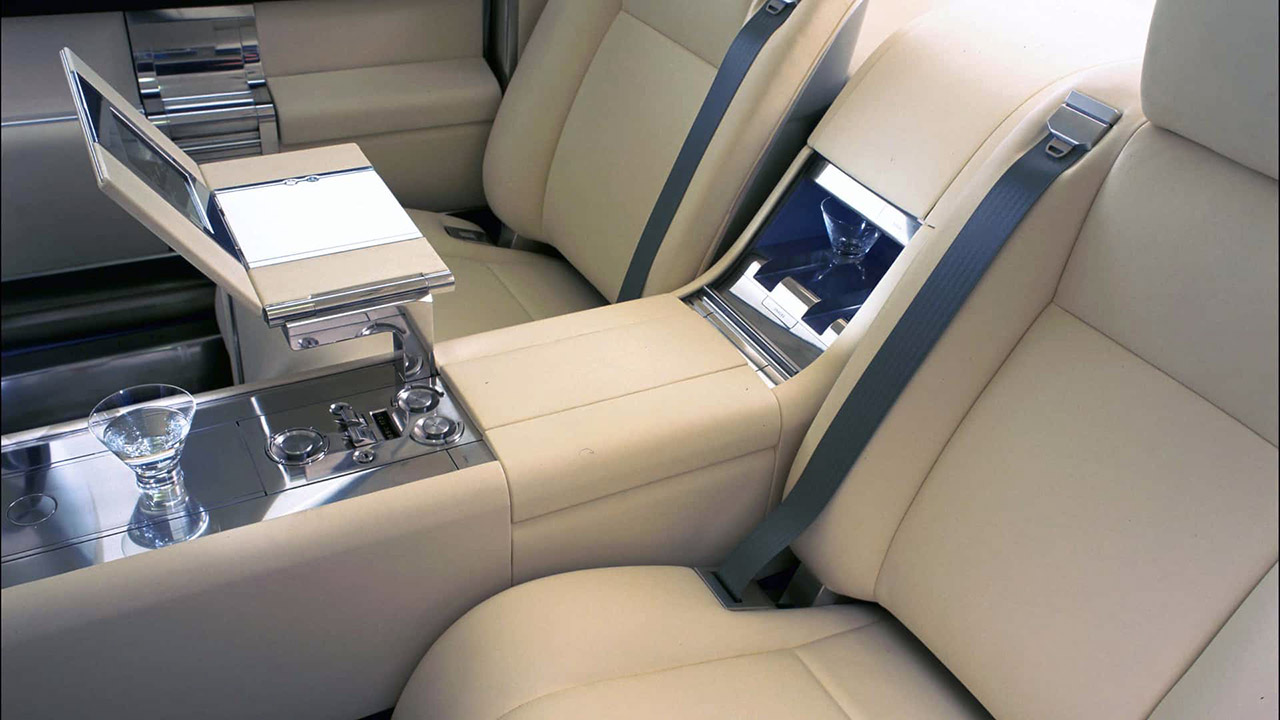 2002 Lincoln Continental Concept Interior