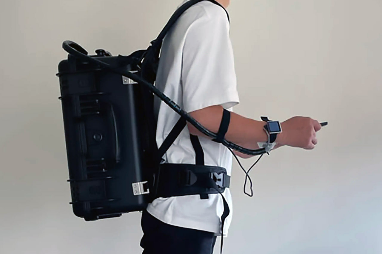 Wearable Photoacoustic Imaging Watch Blood Vessels