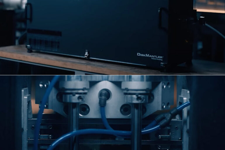 DiskMantler Machine Shake Hard Drive