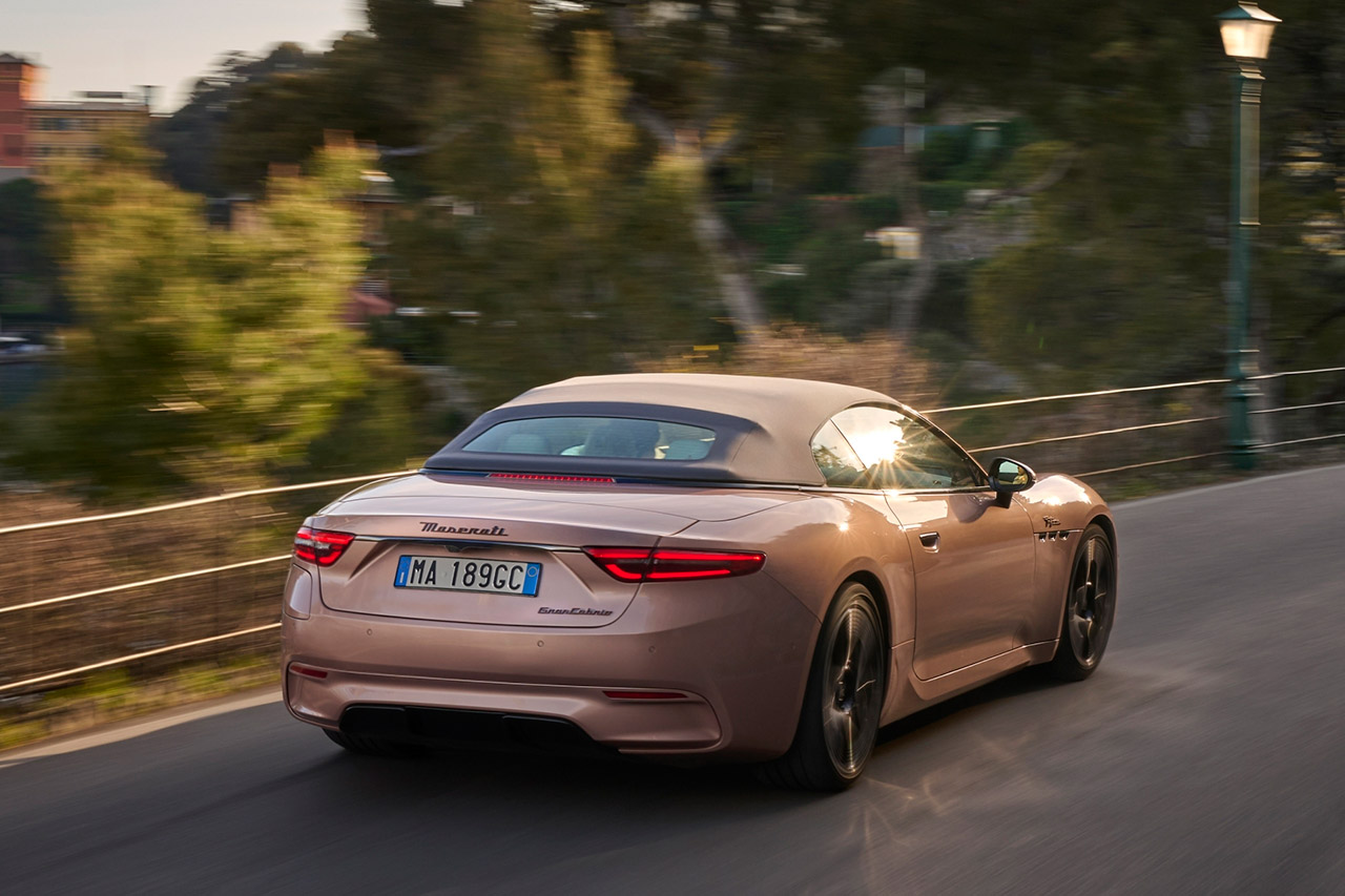 Maserati GranCabrio Folgore Convertible EV