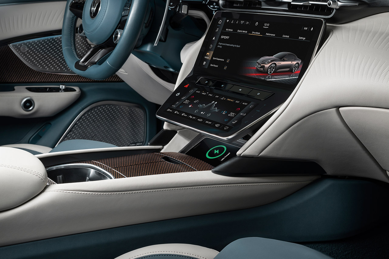 Maserati GranCabrio Folgore Convertible EV