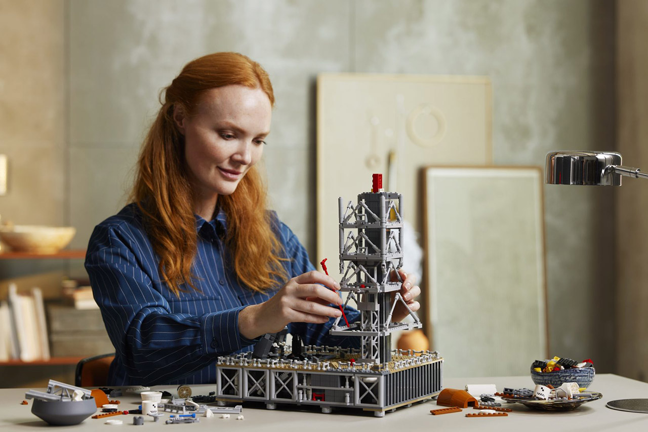 LEGO Icons NASA Artemis Space Launch System 10341 Release