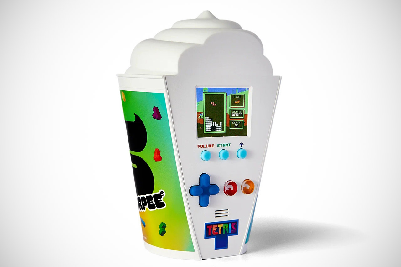 7-11 Tetris Slurpee Handheld gaming Device
