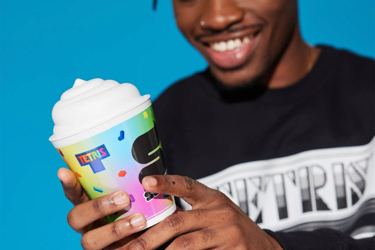 7-11 Tetris Slurpee Handheld gaming Device