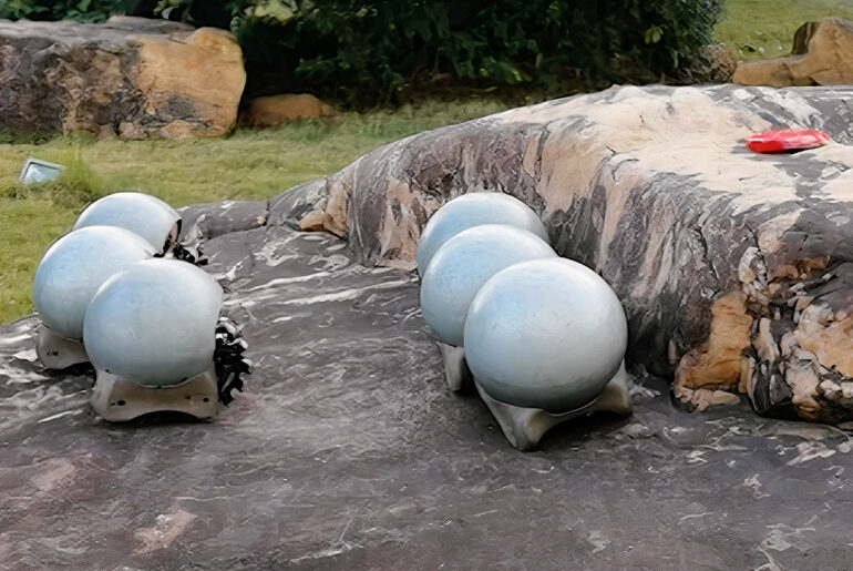 Snail-Like Robotic Swarm