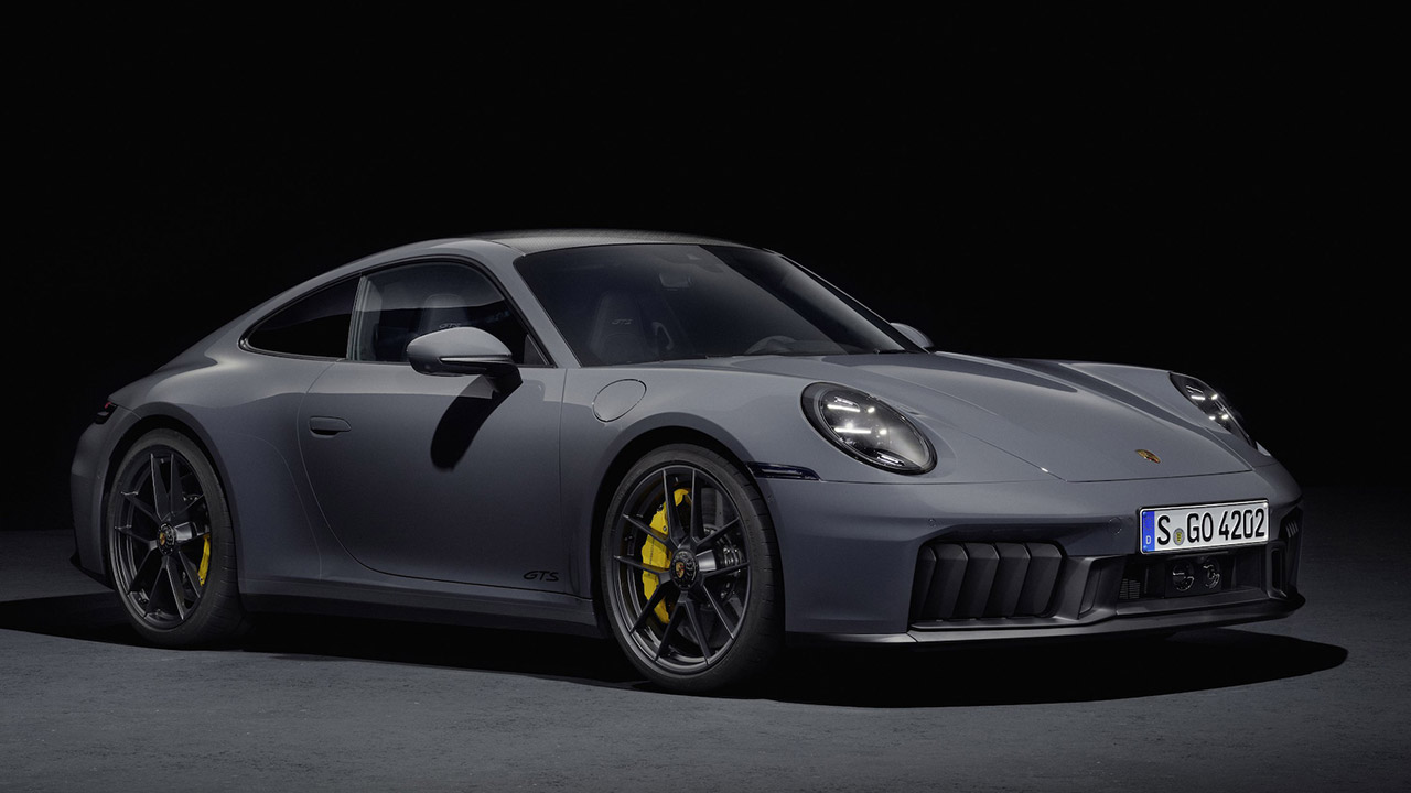 Porsche 911 GTS T-Hybrid Reveal