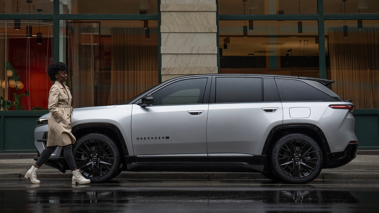 2024 Jeep Wagoneer S
