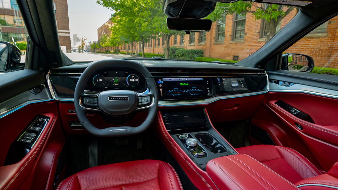 2024 Jeep Wagoneer S