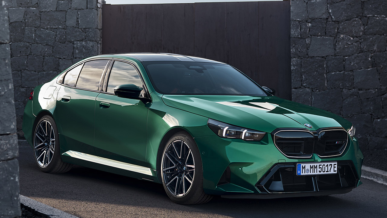 2025 BMW M5 Reveal