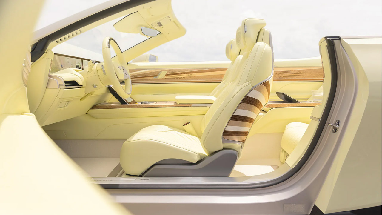 Cadillac SOLLEI Luxury Electric Convertible Concept Interior