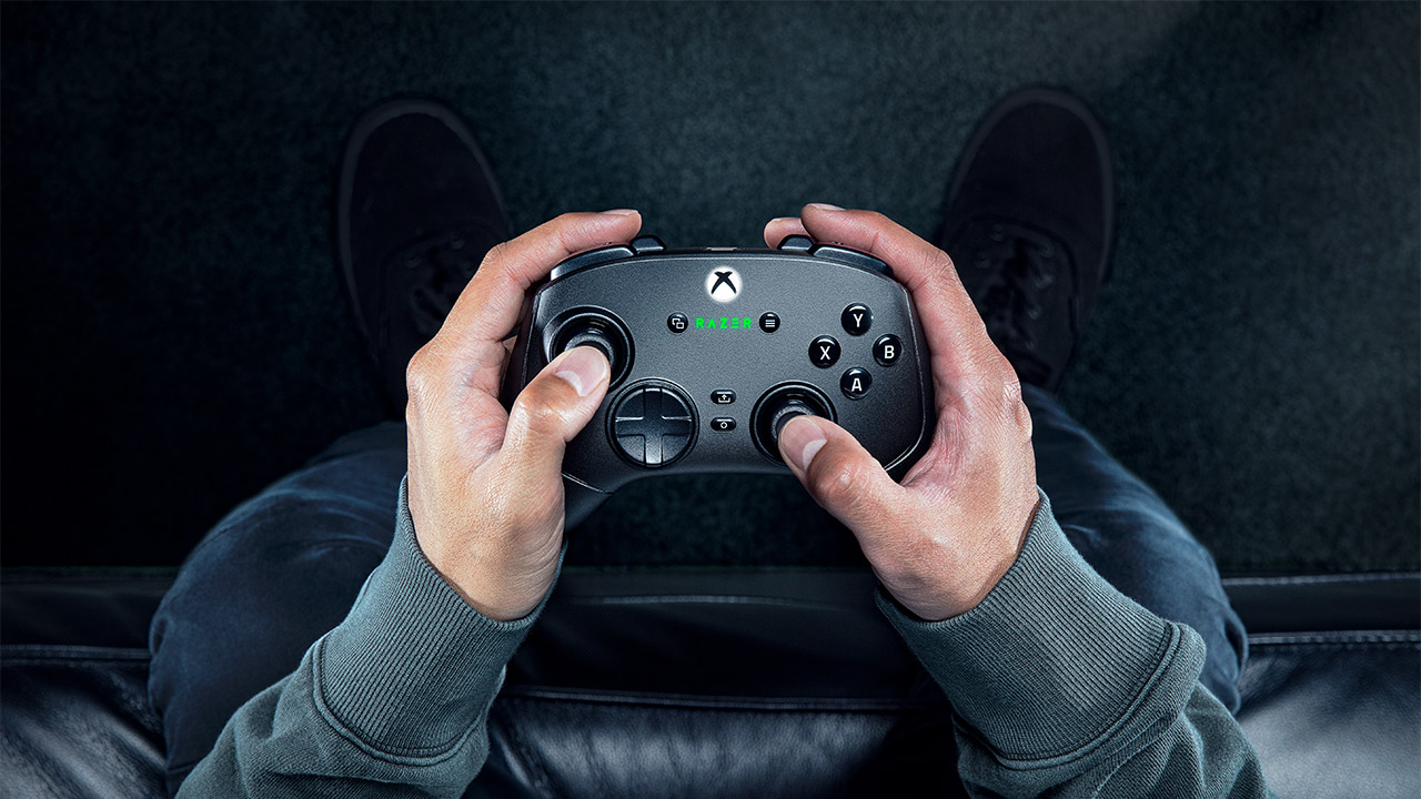 Razer Wolverine V3 Pro Wireless Esports Xbox PC Controller