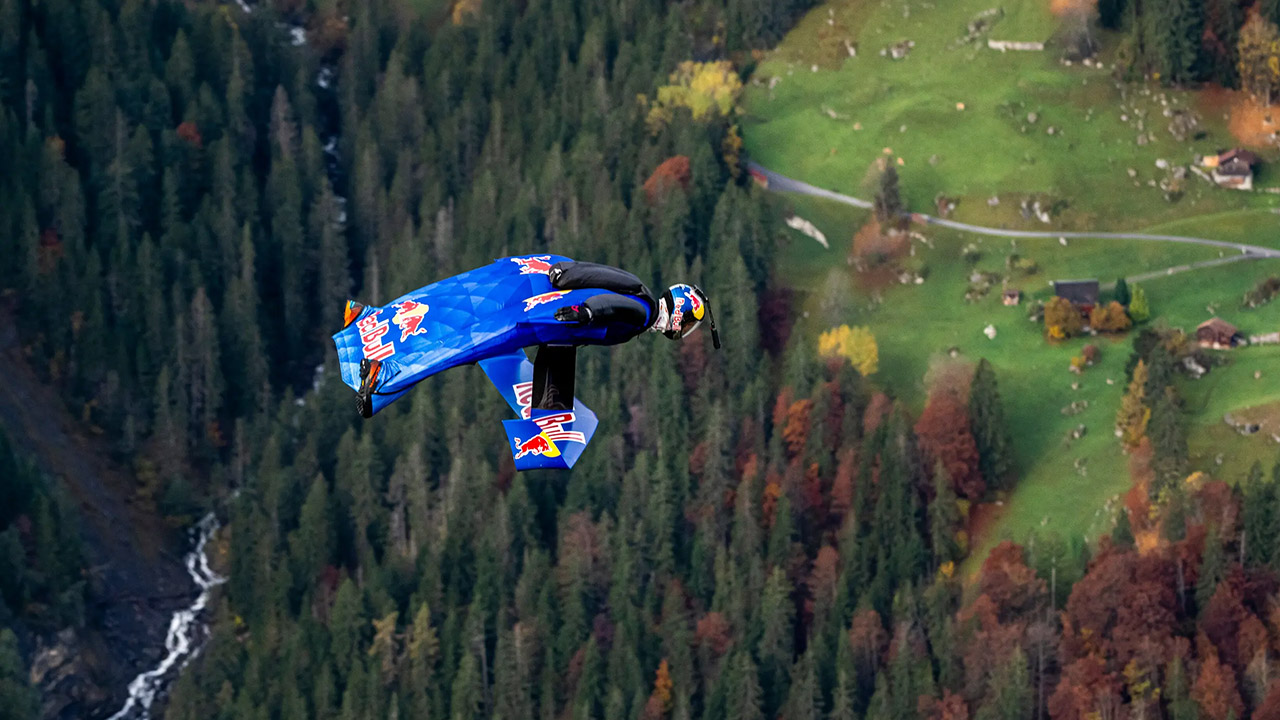 Red Bull Wingsuit F1 Engineering BASE World Record