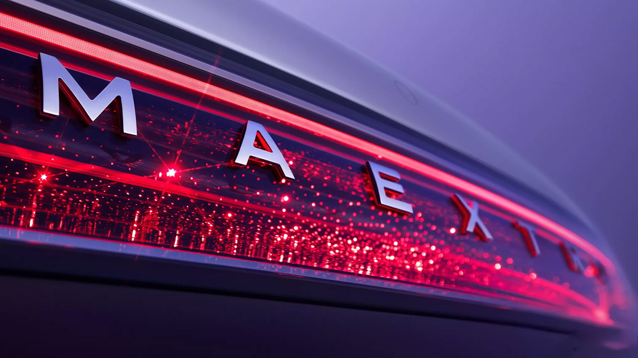 Huawei Maextro S800 Ultra Luxury Sedan EV