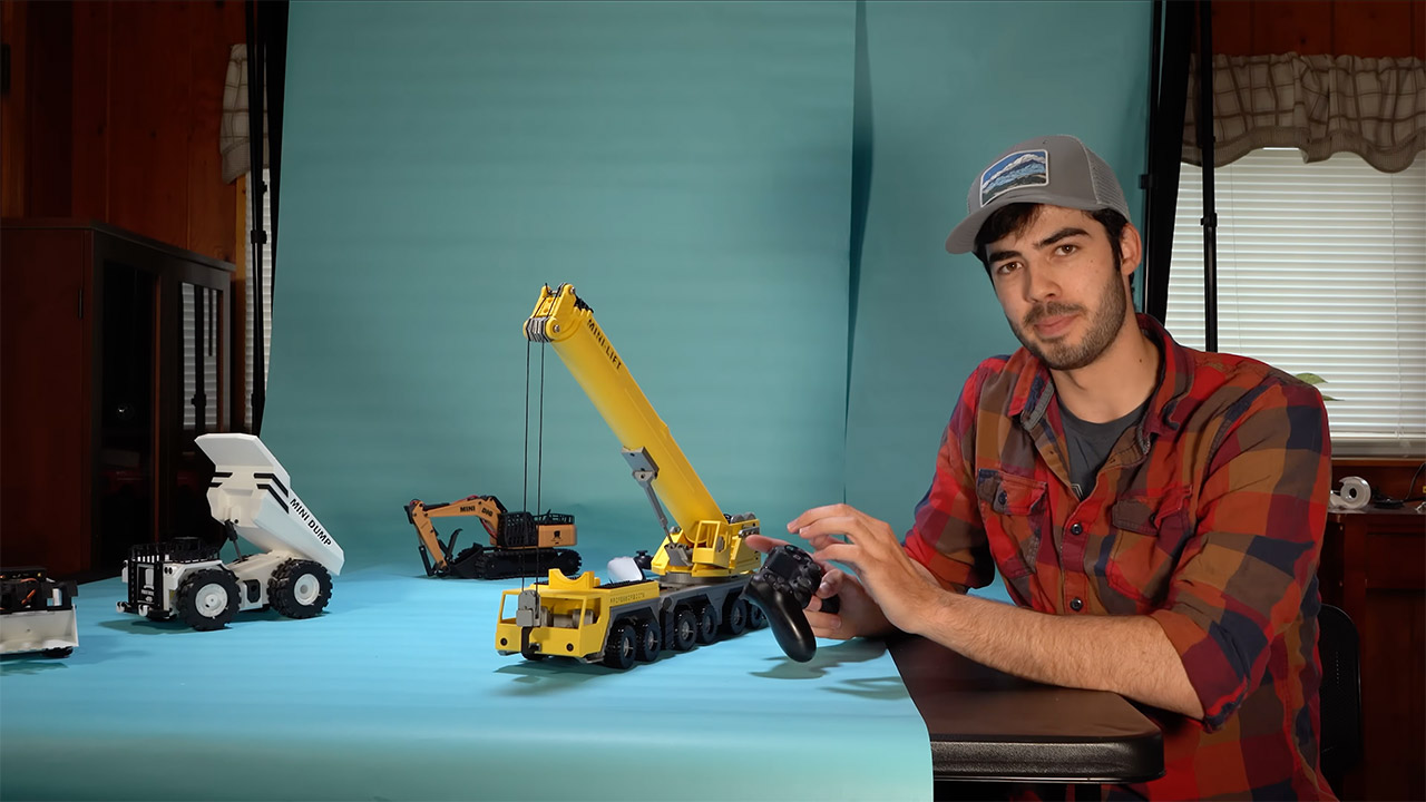 3D-Printed R/C Crane
