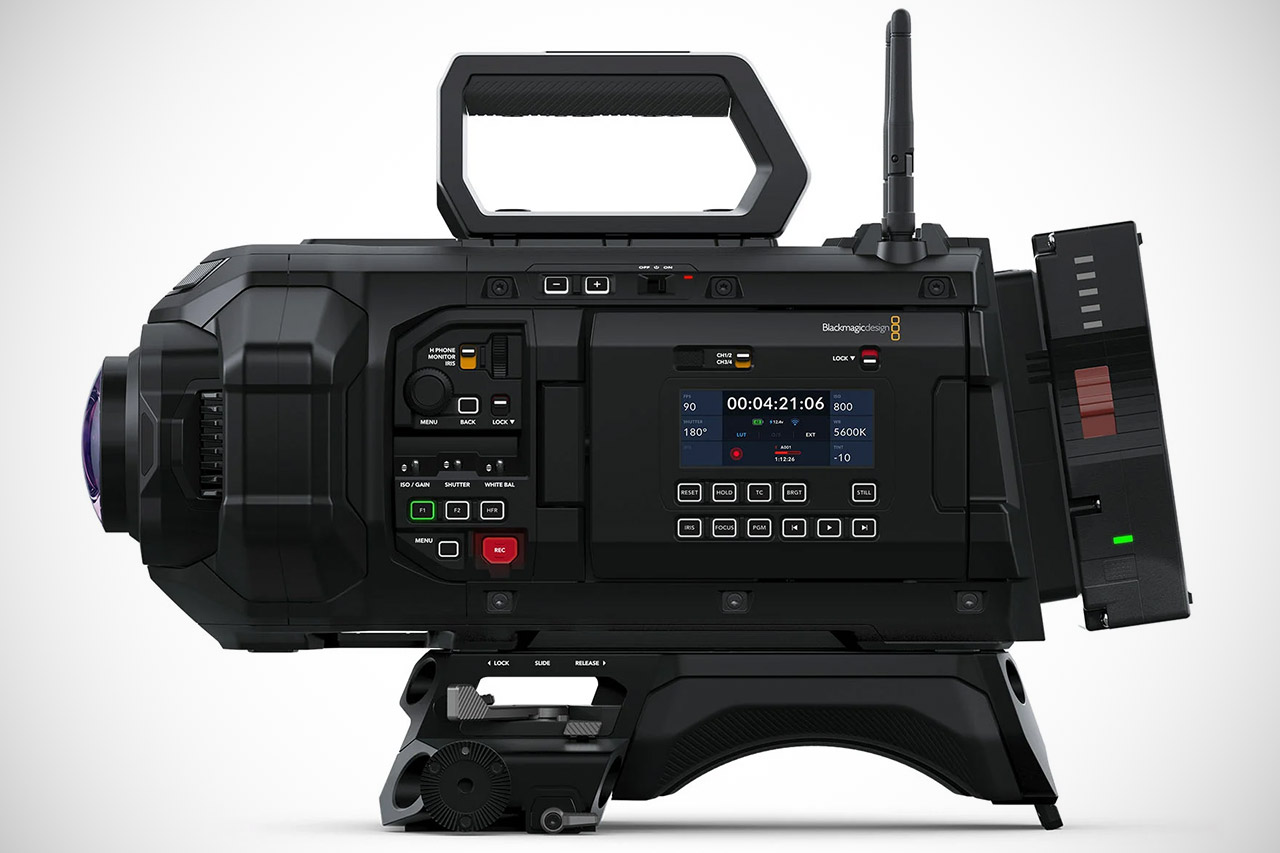 Blackmagic Ursa Cine Dual-Lens Camera Vision Pro