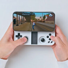 Josh King Smartphone Game Controller Ohsnap MCON