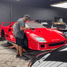 Detailing Ferrari F40
