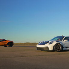 Lamborghini Huracan Sterrato vs Porsche GT3 RS Drag Racing