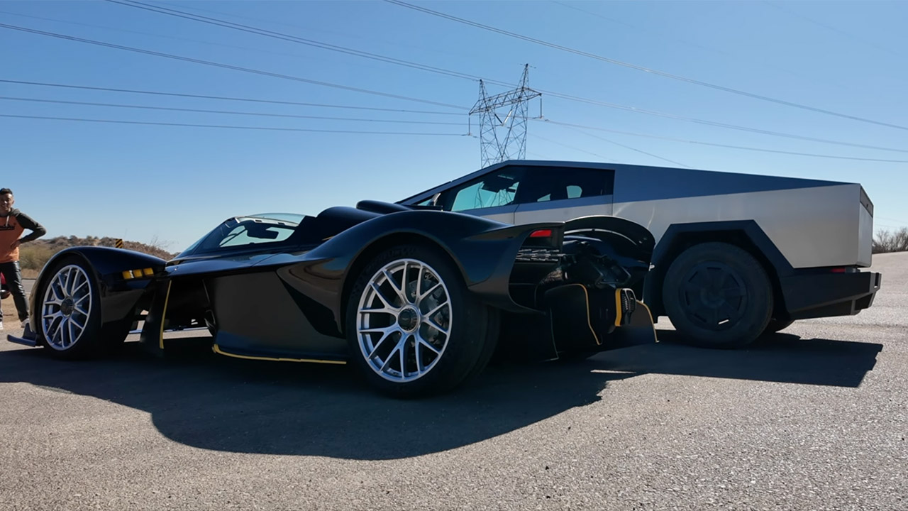 Aston Martin Spider Valkyrie Roadster Test Drive