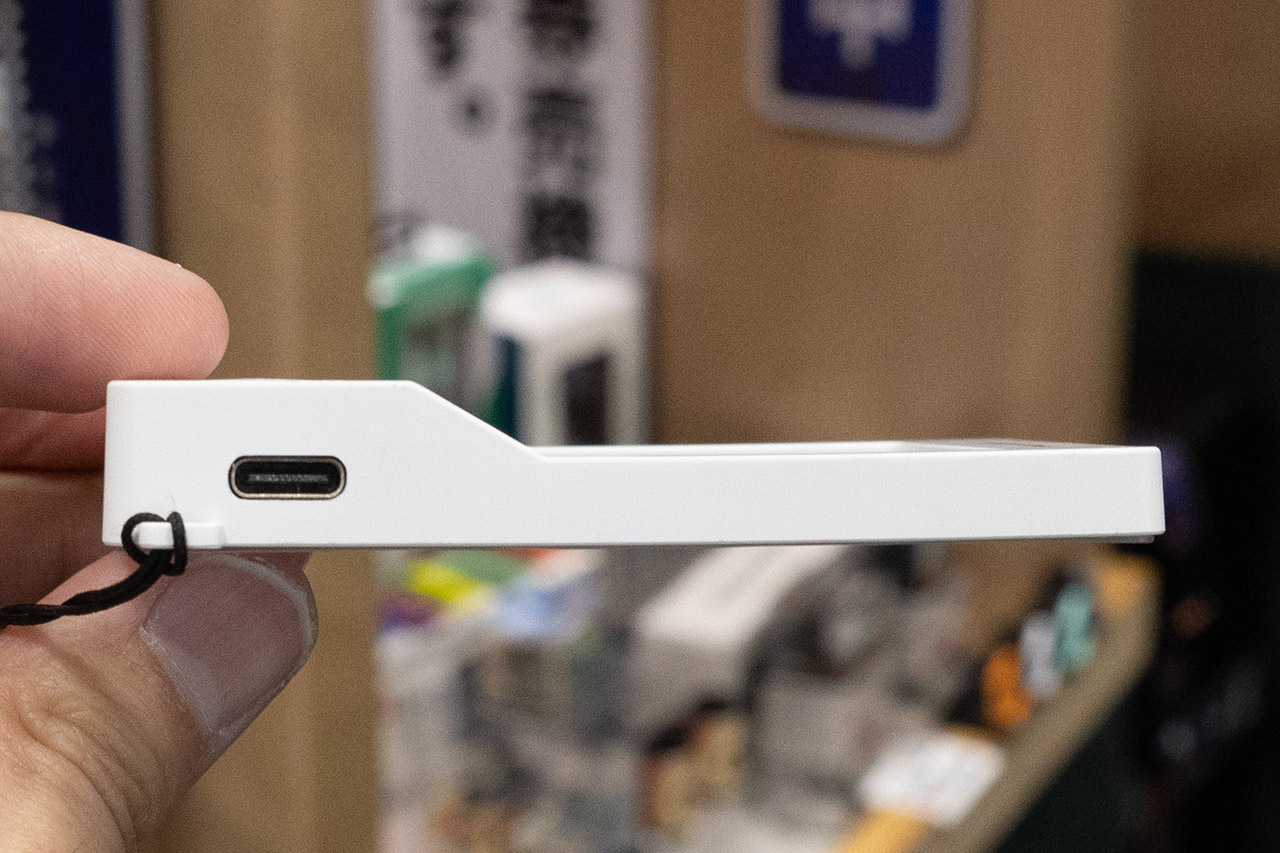 Escura InstantSnap Viewfinder Camera