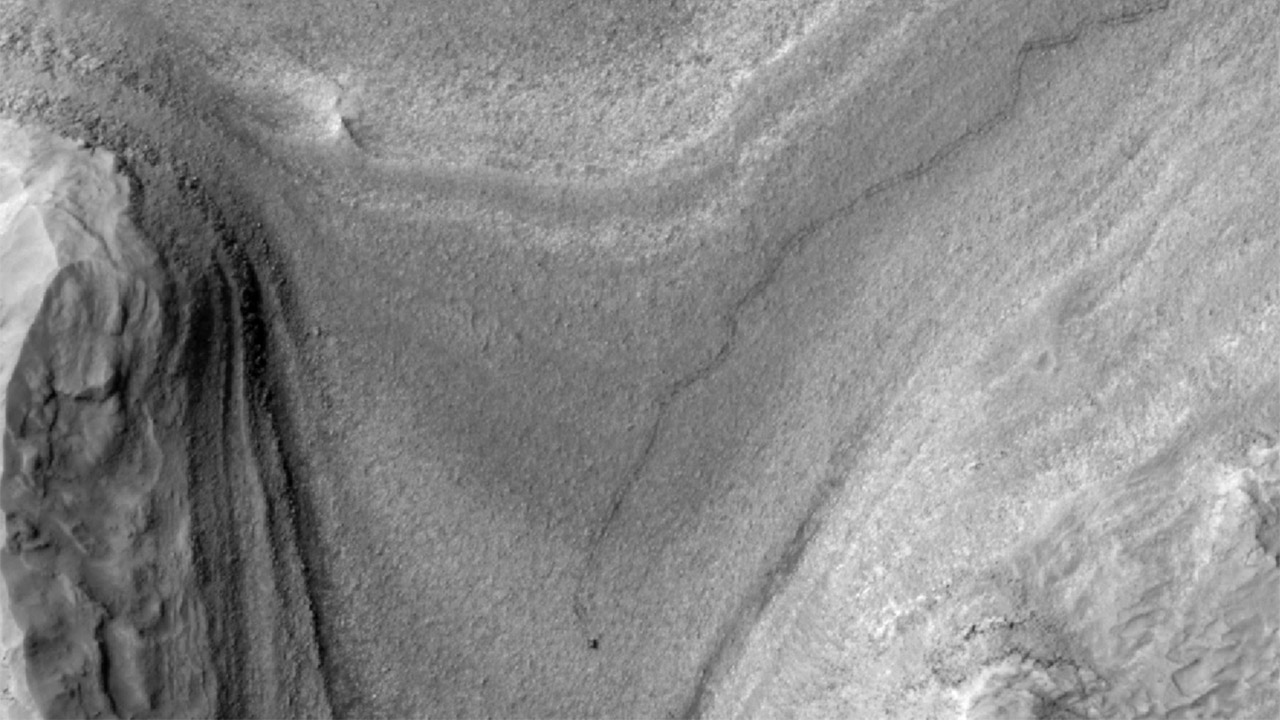 NASA Mars Reconnaissance Orbiter Curiosity Rover Mid-Drive
