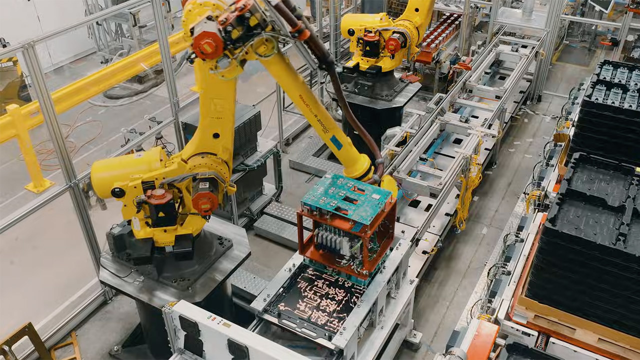 Tesla Megafactory Megapack Inside Look Lathrop
