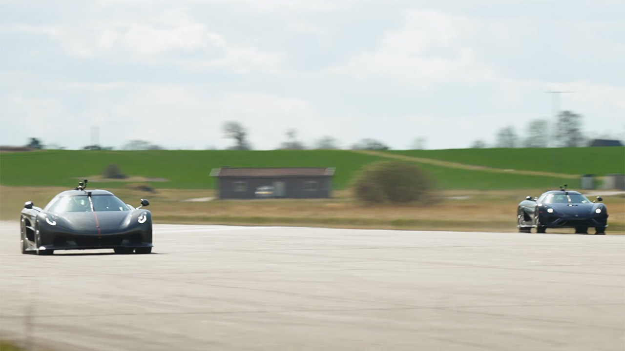 Koenigsegg Jesko Absolut vs Regera Hypercar Drag Racing