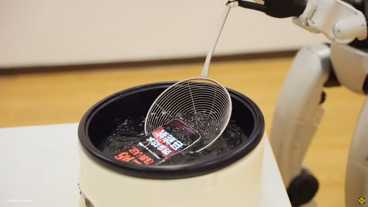 Meizu Note 16 Pro Smartphone Durability Test Unitree G1 Robot