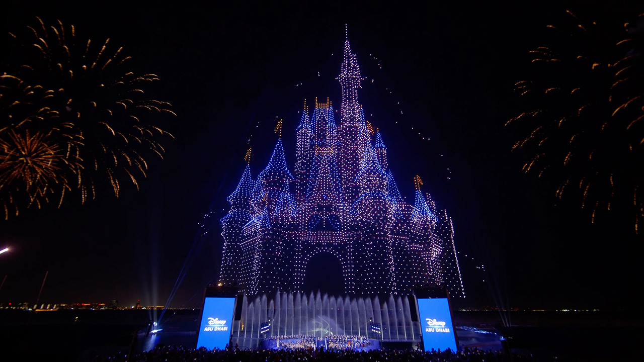 Lumasky 9000 Drones Disneyland Abu Dhabi Show