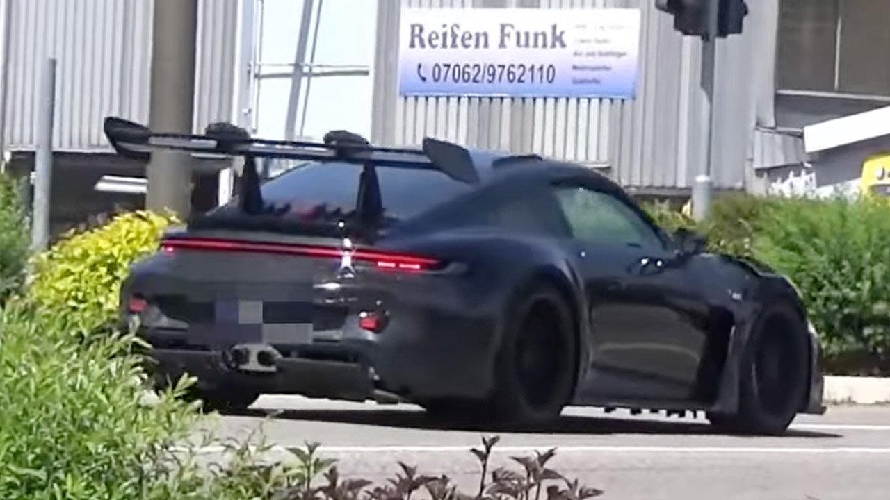 Next-Generation Porsche 911 GT2 RS Prototype Hybrid