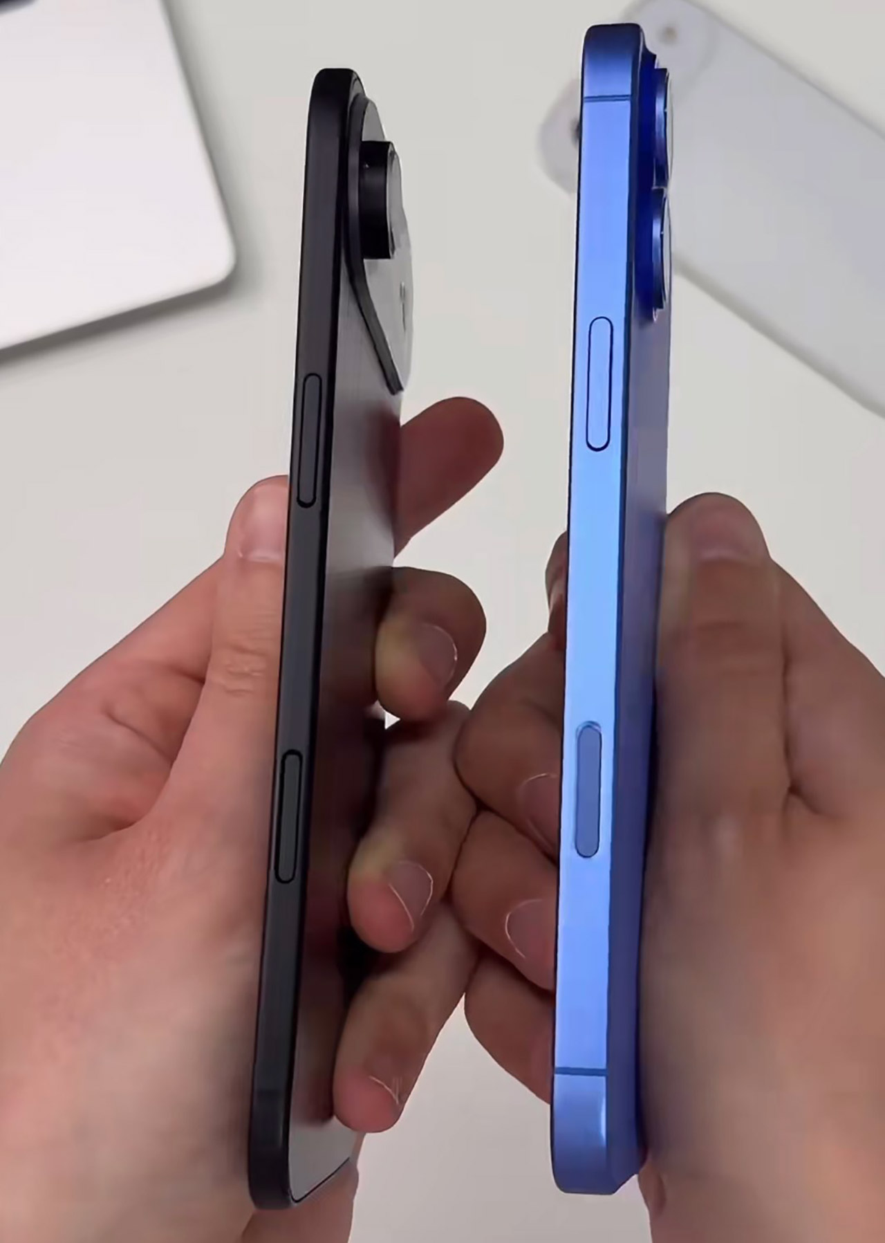 iPhone 17 Air Dummy Side-by-Side iPhone 16 Plus