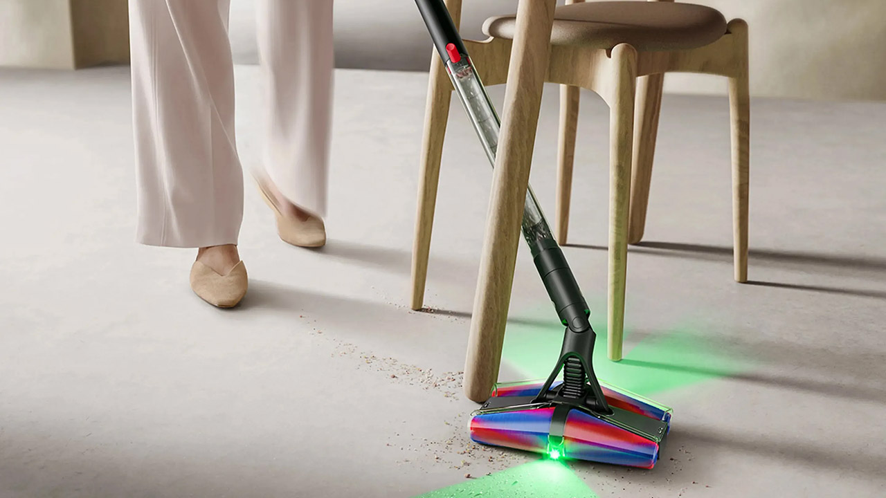 掃除機・クリーナー Dyson PencilVac Fluffycones Dyson PencilVac Fluffycones™ | Fluffycones™ de-tangle hair