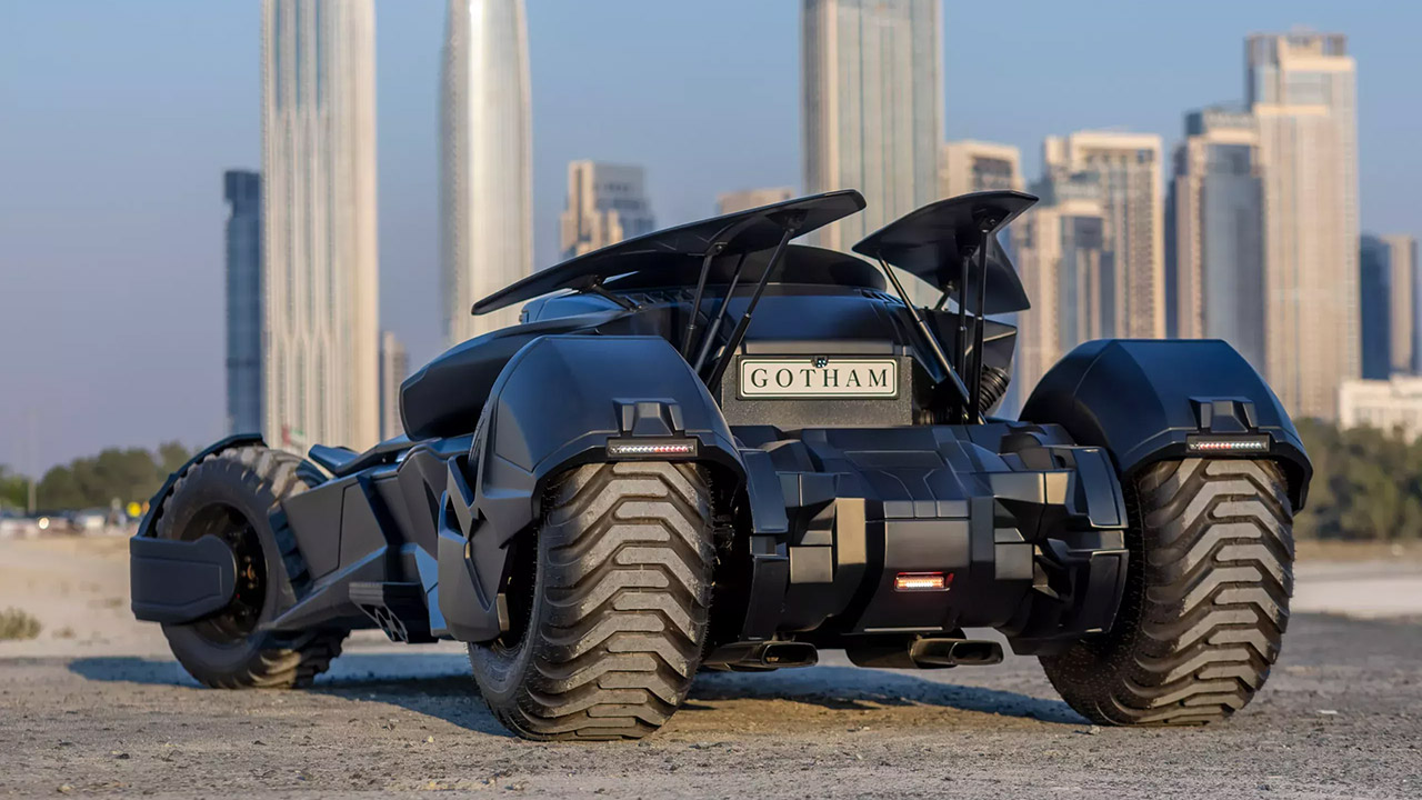 Mercedes-Benz CL55 AMG Batmobile Replica