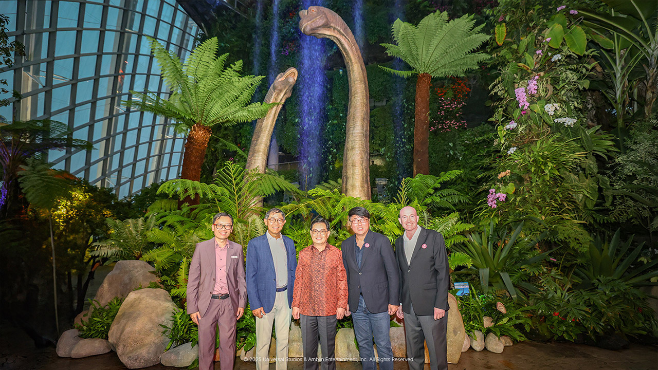 Jurassic World Experience Singapore Walkthrough Tour
