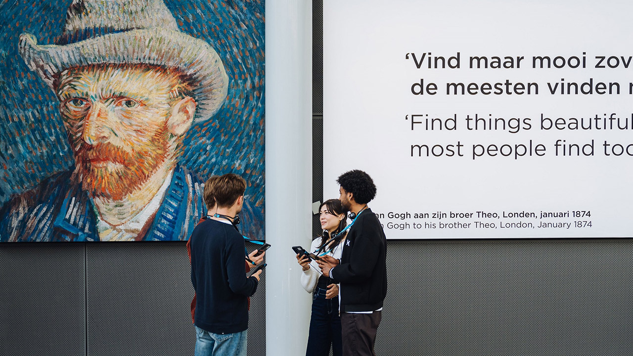 Van Gogh Museum Audio Tour Samsung Galaxy S25 Plus