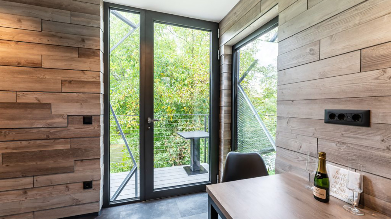 DQTower Vertical Prefab Home