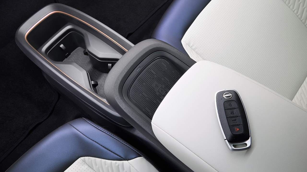 2026 Nissan LEAF EV Interior