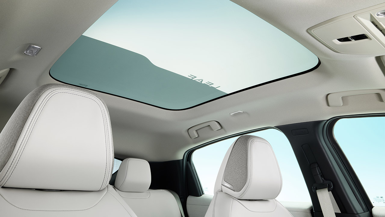 2026 Nissan LEAF EV Interior