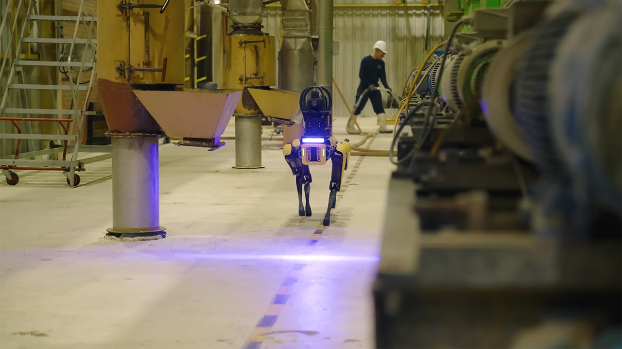 Boston Dynamics Spot Robot Dog Cargill Plant Amsterdam