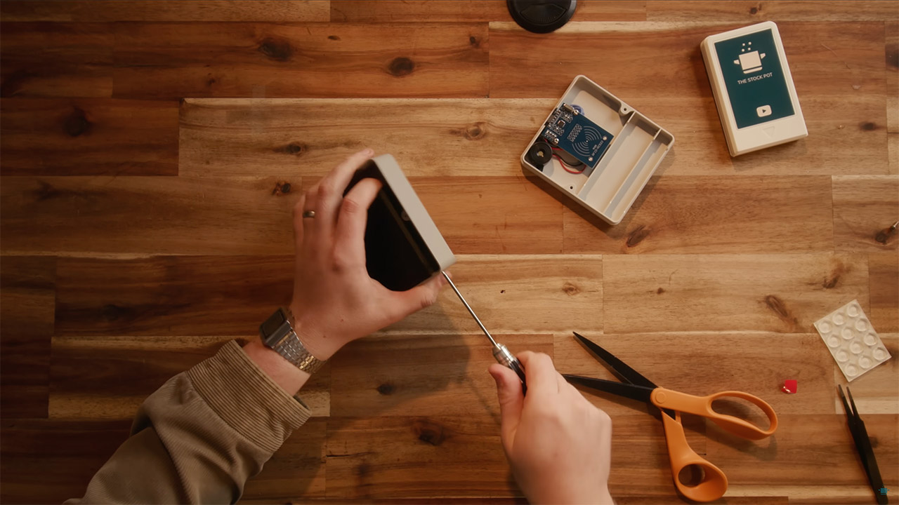 Modern VHS Player DIY