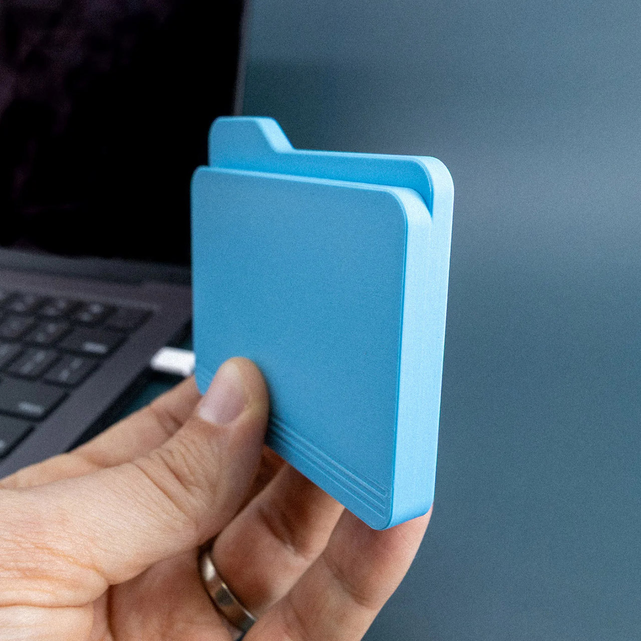 FolderDrive USB-C Flash Drive macOS