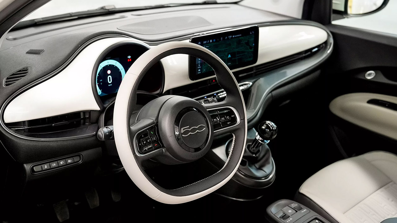 2026 Fiat 500 Hybrid Interior