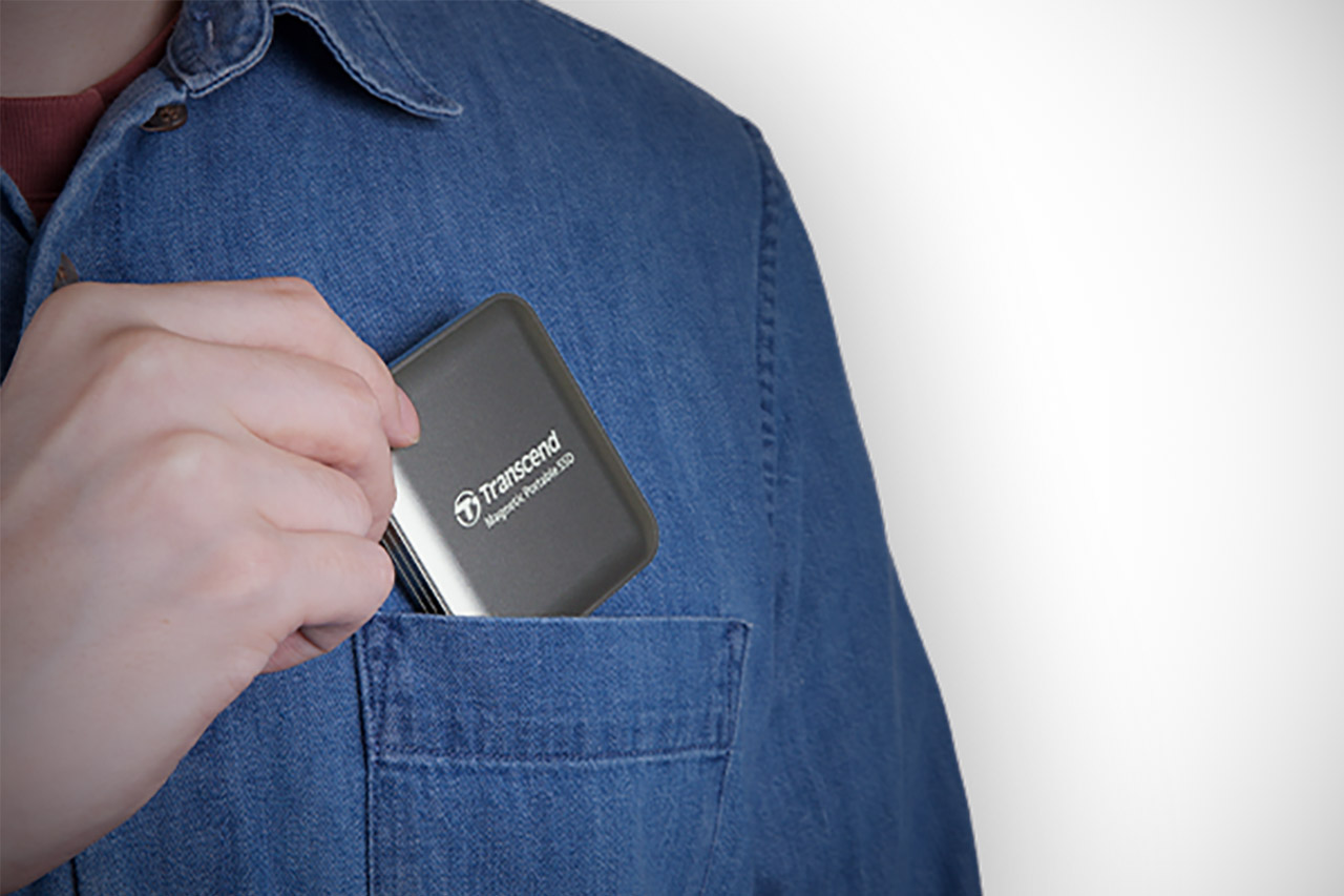 Transcend ESD420 Portable SSD iPhone Magsafe Magnetic
