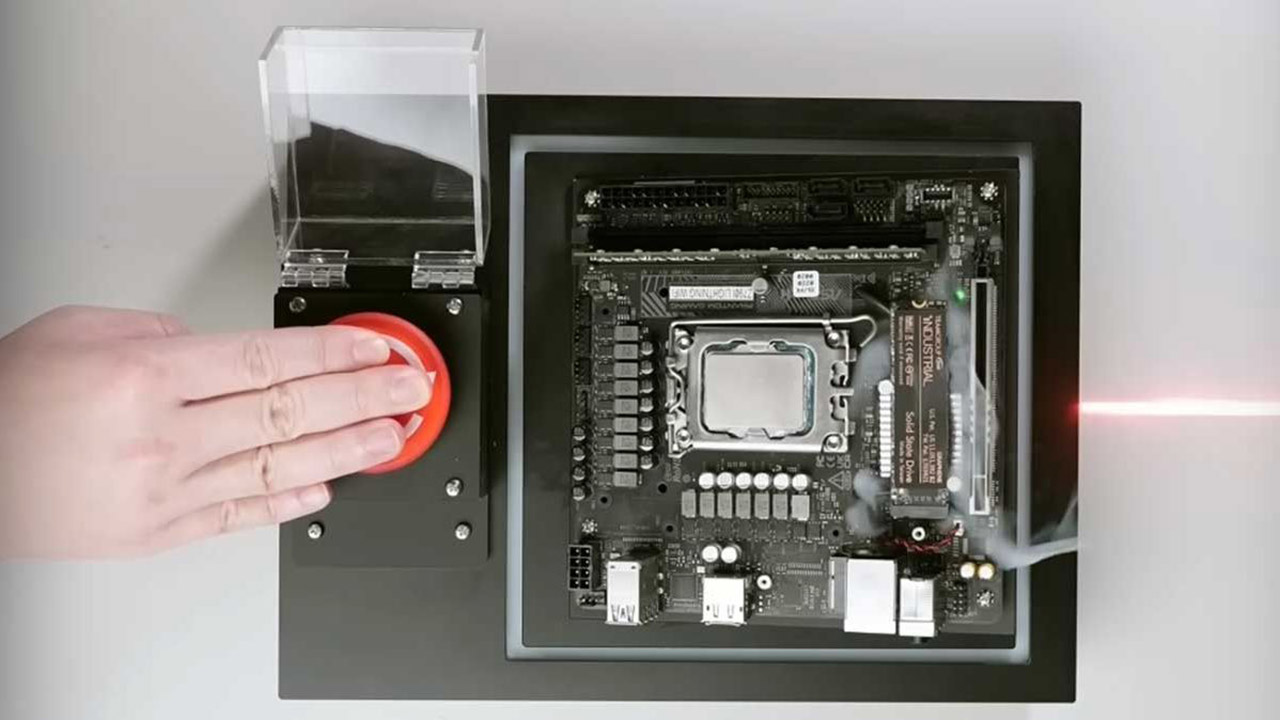 TeamGroup P250Q SSD Self-Destruct